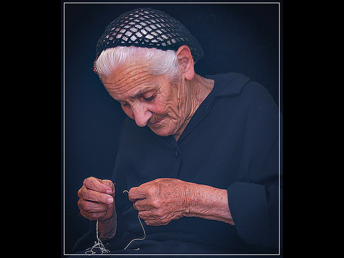 11 Joint (Albert Moore) C Lace Maker web