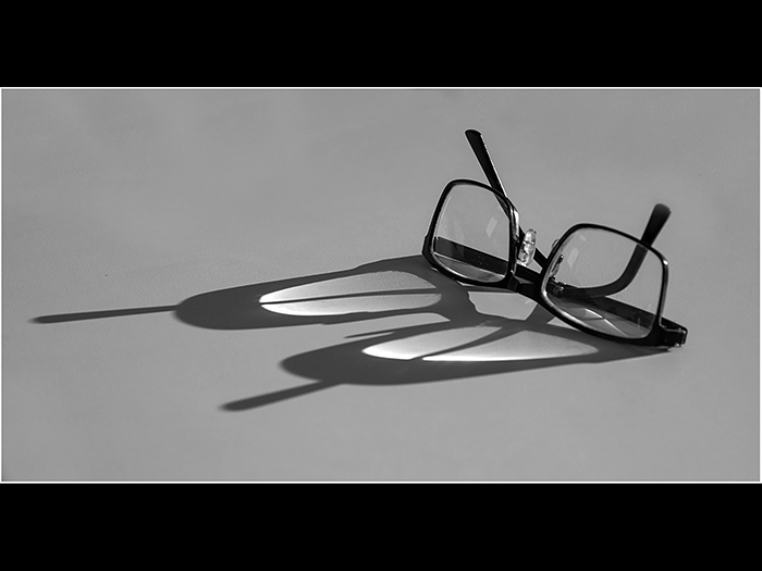 14 (Bob Stokoe) C Specs web