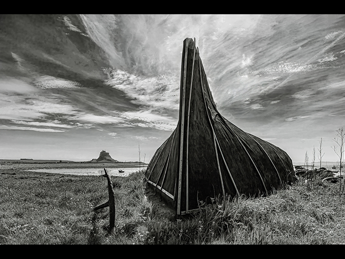 7 Joint (Tom Gandy LRPS) HC Lindisfarne View web